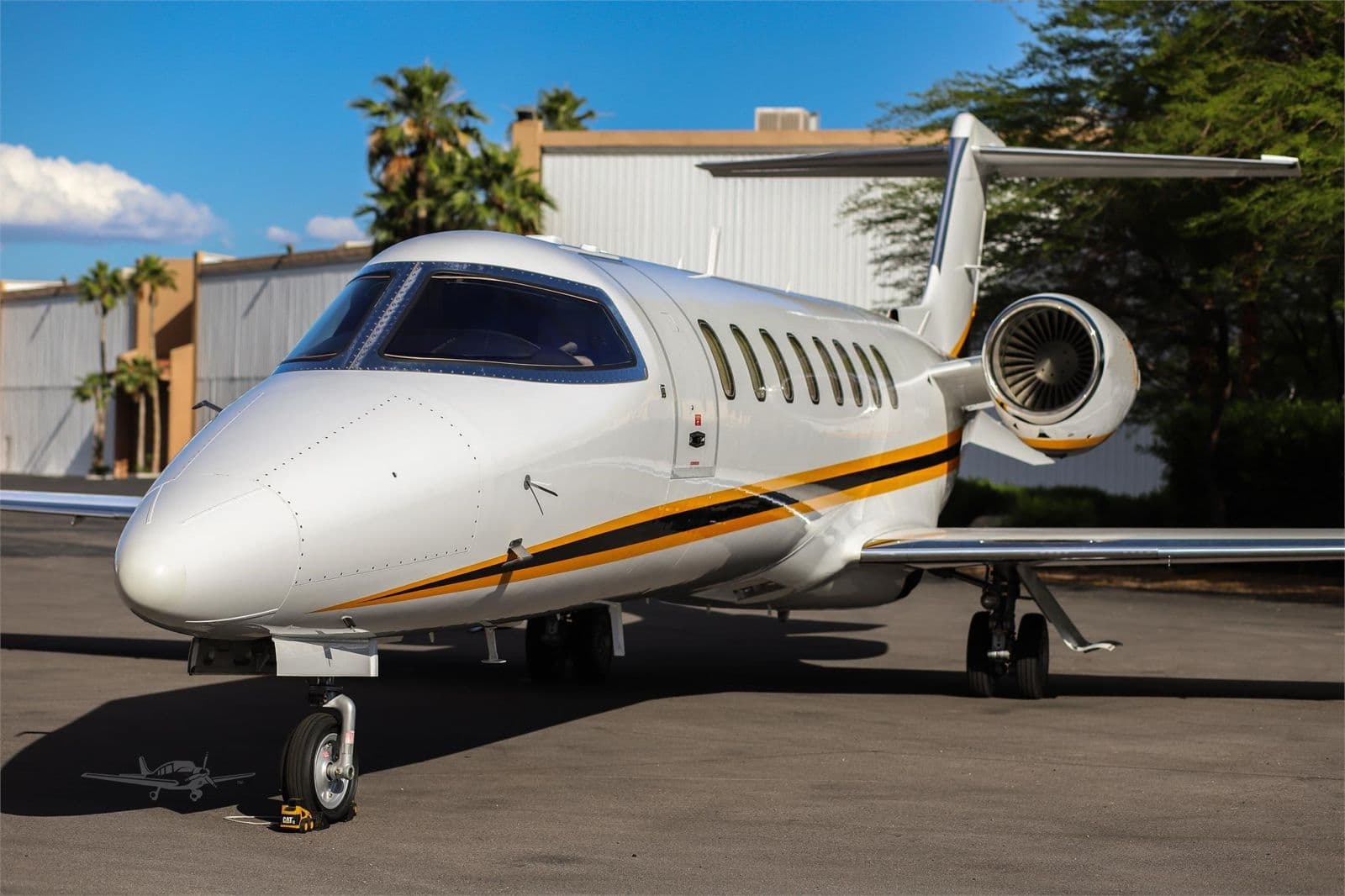 Lear 45XR private jet exterior
