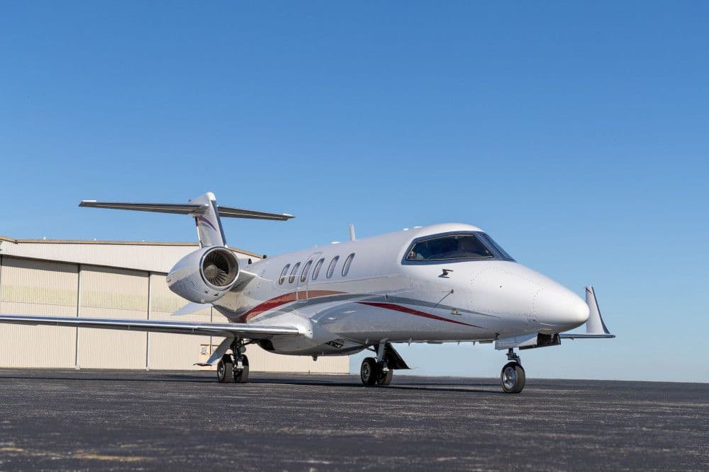 Learjet 40XR private jet exterior