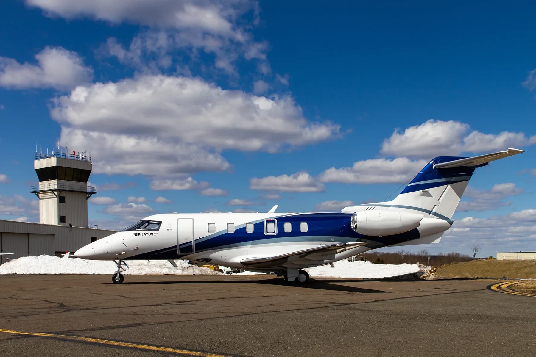 Pilatus PC-24 exterior